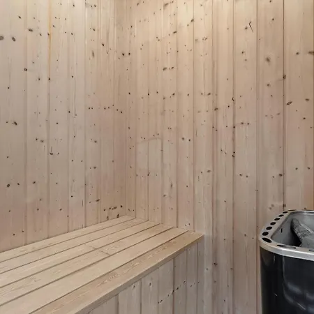 Nyaraló In With Sauna